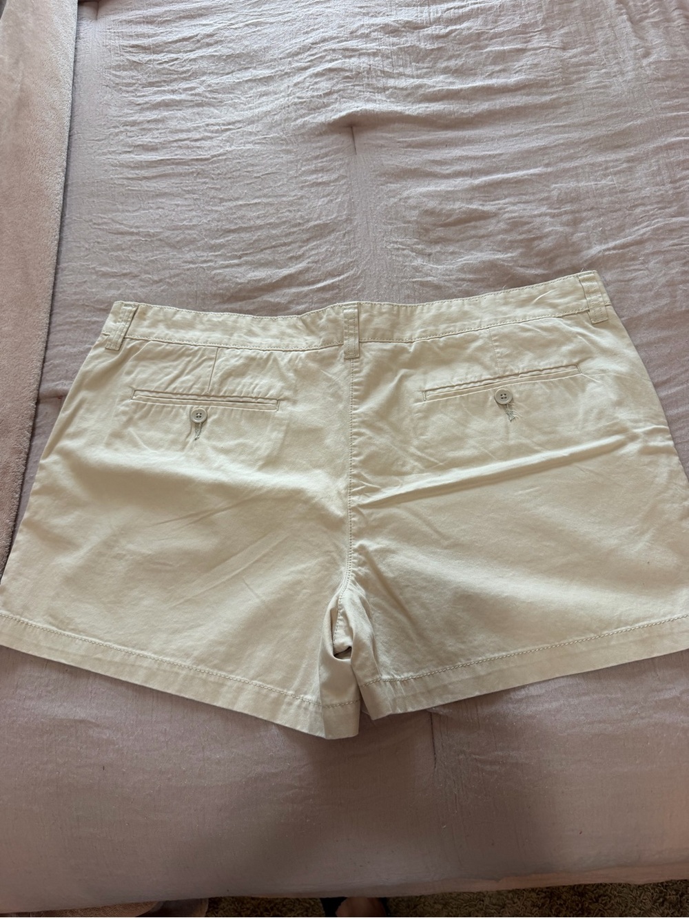 Joe Fresh Light Cream Casual Women's Shorts - Picture 3 of 3